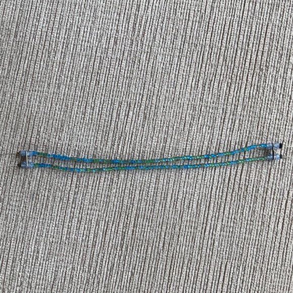 Bead and Wire Choker Necklace - blue and green beads - silver wire - Picture 9 of 9